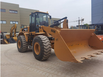 Ελαστιχοφόρος φορτωτής CATERPILLAR 966H