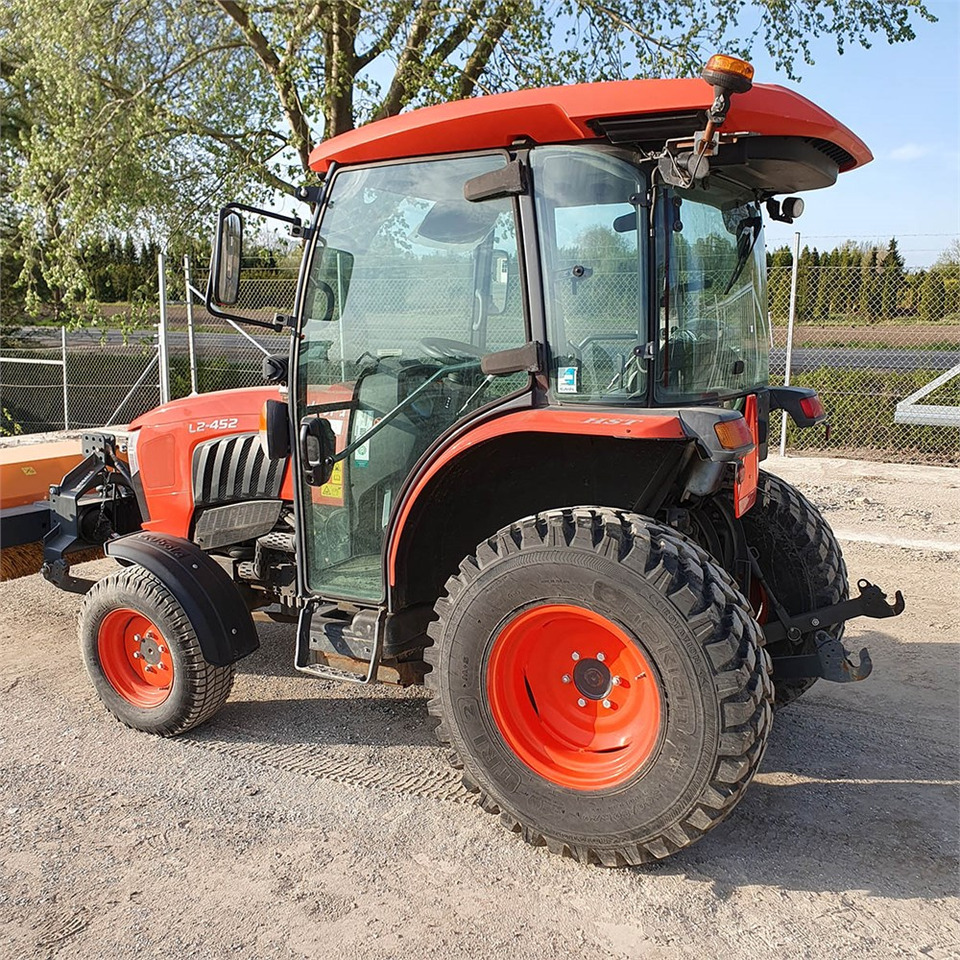 Μίσθωση Kubota L2-452 Kubota L2-452: φωτογραφία 6