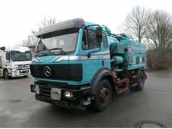 Όχημα εκκένωσης βόθρων MERCEDES-BENZ SK 1824