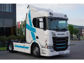 Τράκτορας SCANIA R 450