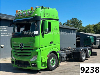 Φορτηγό σασί MERCEDES-BENZ Actros 2553