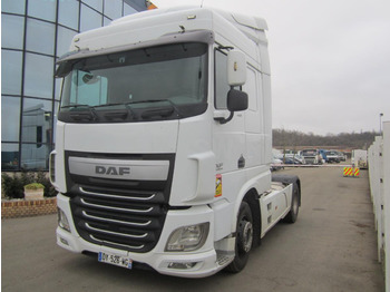 Τράκτορας DAF XF 105 460