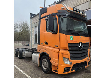 Φορτηγό σασί MERCEDES-BENZ Actros 2542