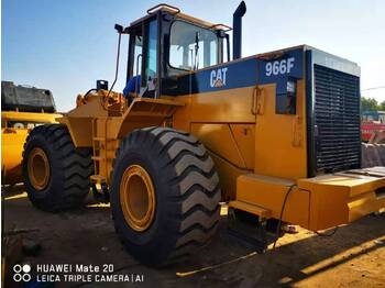 Ελαστιχοφόρος φορτωτής CATERPILLAR 966F: φωτογραφία 4