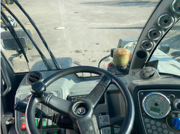 Φορτωτής CLAAS SCORPION 7050: φωτογραφία 2