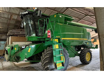 Θεριζοαλωνιστική μηχανή JOHN DEERE T670