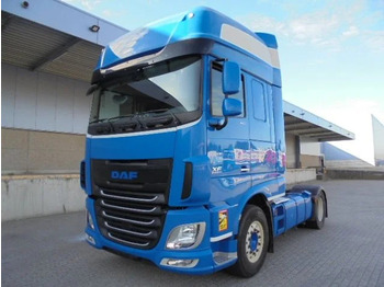 Τράκτορας DAF XF 106 460