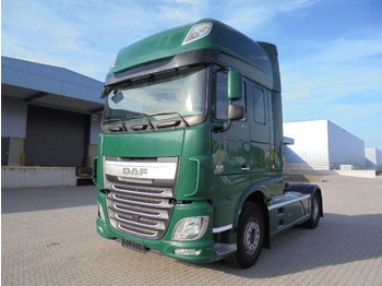 Τράκτορας DAF XF 106 460