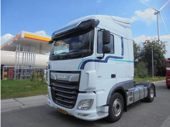 Τράκτορας DAF XF 450