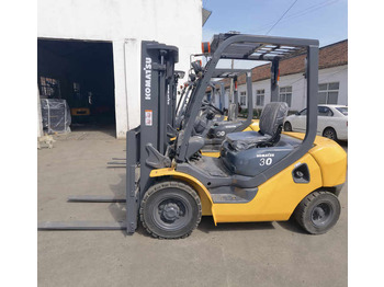 Πετρελαιοκίνητο περονοφόρο Used Forklift komatsu 3 Ton Triplex Mast Stage 4.5m Secondhand Japan Forklift: φωτογραφία 4