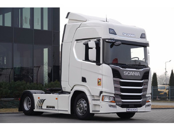 Τράκτορας SCANIA R 450