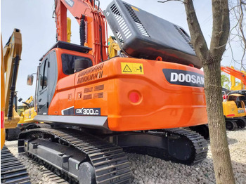 Ερπυστριοφόρος εκσκαφέας DOOSAN DX300