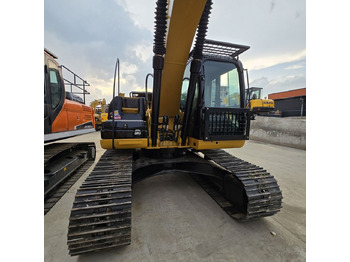 Ερπυστριοφόρος εκσκαφέας CATERPILLAR 320DL