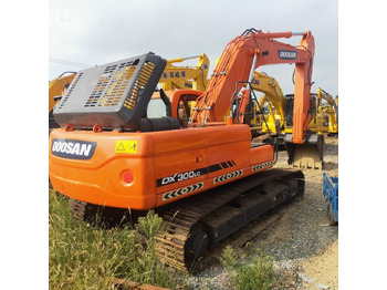 Ερπυστριοφόρος εκσκαφέας Doosan DX300LC: φωτογραφία 2