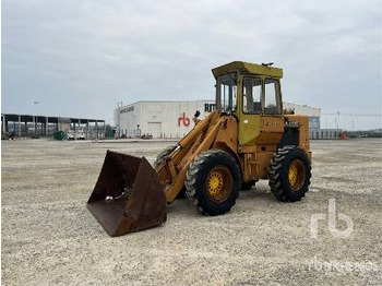 Ελαστιχοφόρος φορτωτής JOHN DEERE