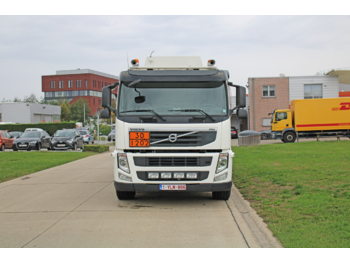 Φορτηγό βυτιοφόρο Volvo FM: φωτογραφία 5