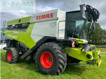 Θεριζοαλωνιστική μηχανή CLAAS Lexion 6700