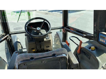 Τρακτέρ New Holland l65: φωτογραφία 5