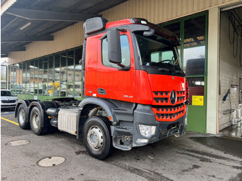 Τράκτορας MERCEDES-BENZ Arocs 2645