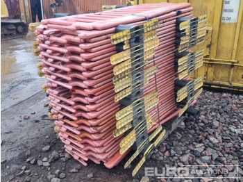 Εξοπλισμού κατασκευών Bundle of Plastic Barriers: φωτογραφία 3