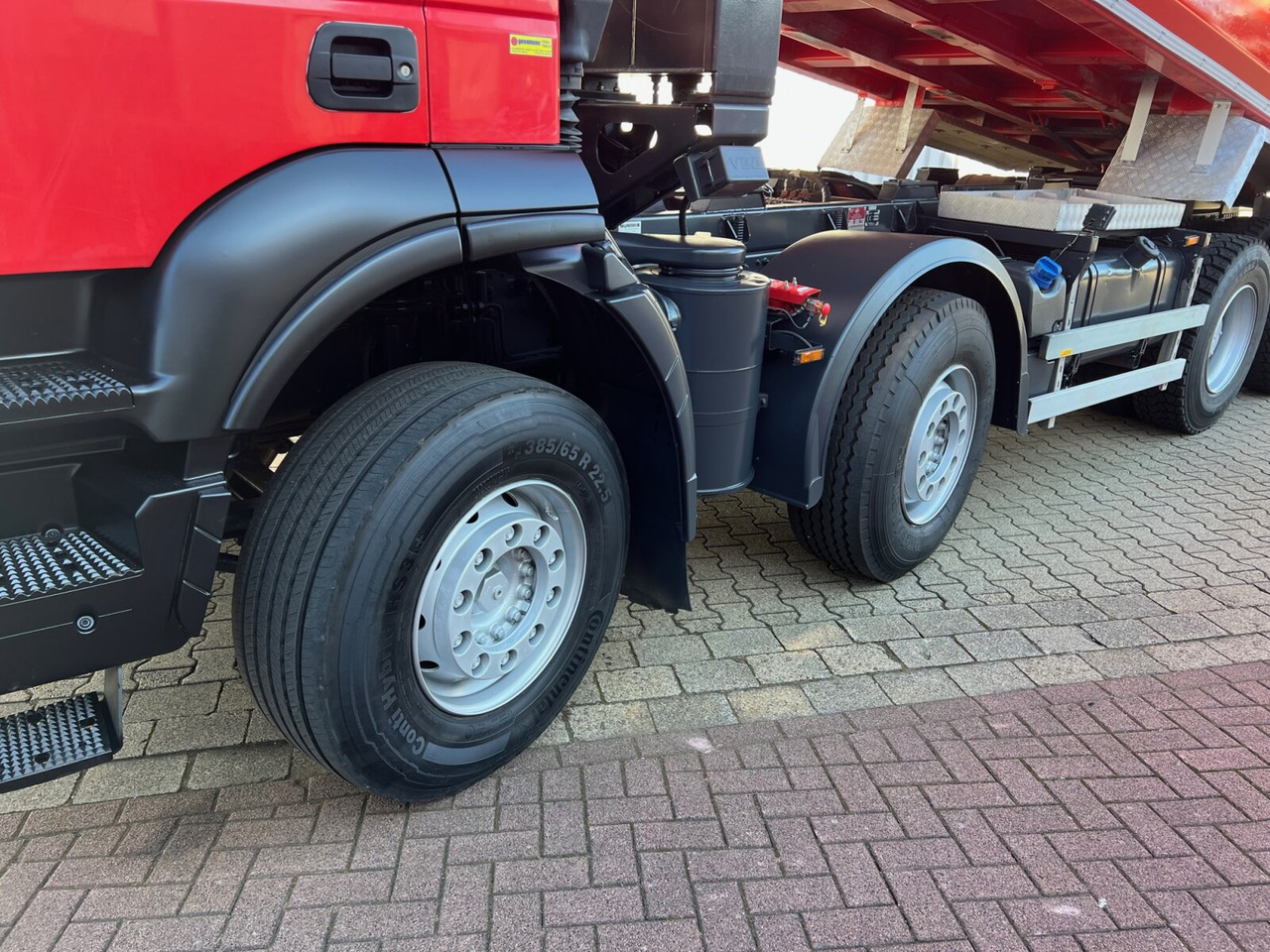 Φορτηγό ανατρεπόμενο Trakker AD410T50 8x4 Trakker AD410T50 8x4, Stahlmulde ca. 16m³, hydr. Heckklappe: φωτογραφία 8