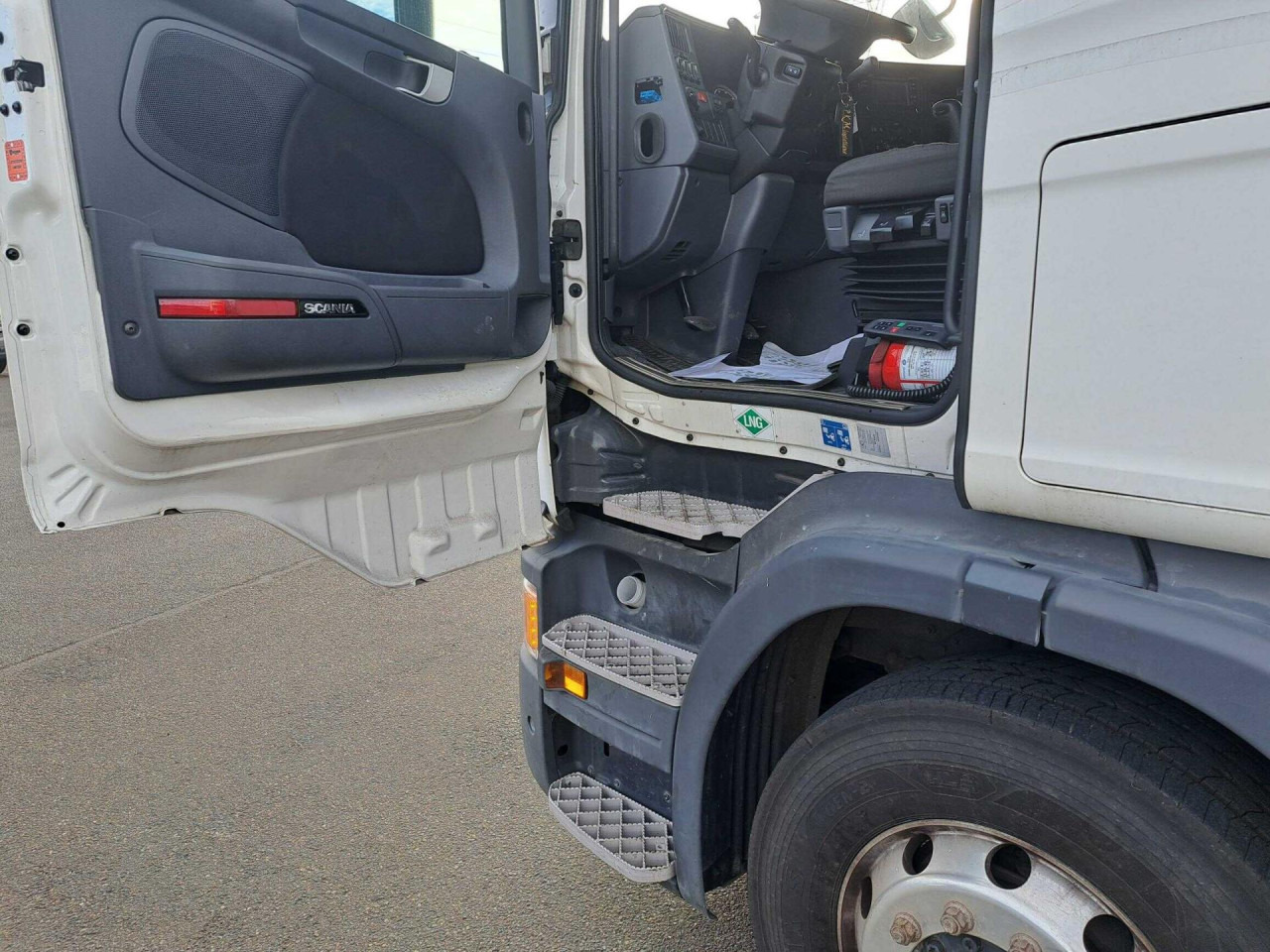 Τράκτορας SCANIA SCANIA G 340 GNL CG 19 H: φωτογραφία 8