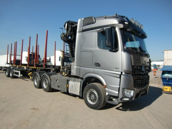 Φορτηγό ξυλείας, Φορτηγό με γερανό Mercedes-Benz Actros 3363 6x4 Holzkomplettzug+ Doll Auflieger BJ 2023: φωτογραφία 6