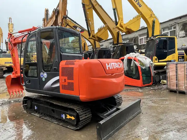 Ερπυστριοφόρος εκσκαφέας Used Hitachi excavator ZX70 in good condition for sale: φωτογραφία 7