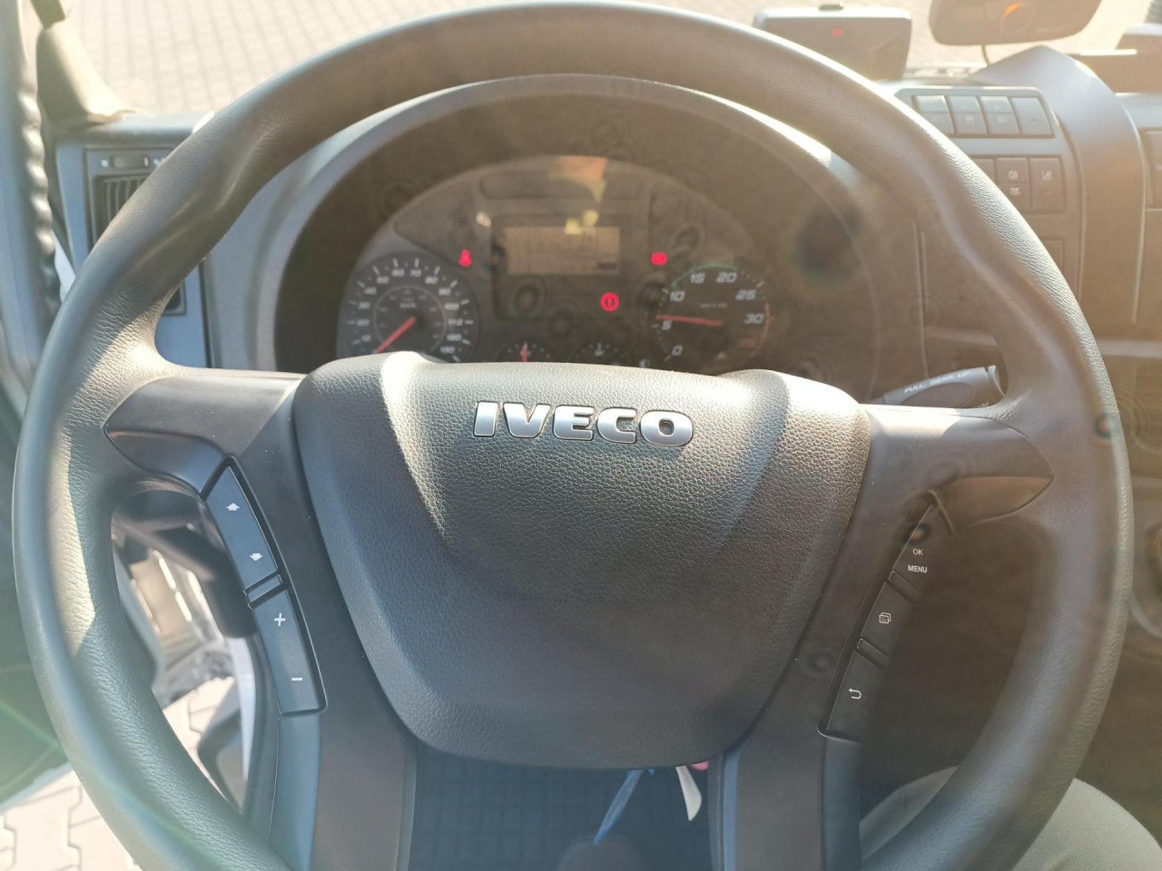 Φορτηγό με ανοιχτή καρότσα IVECO Eurocargo 140E25P: φωτογραφία 6