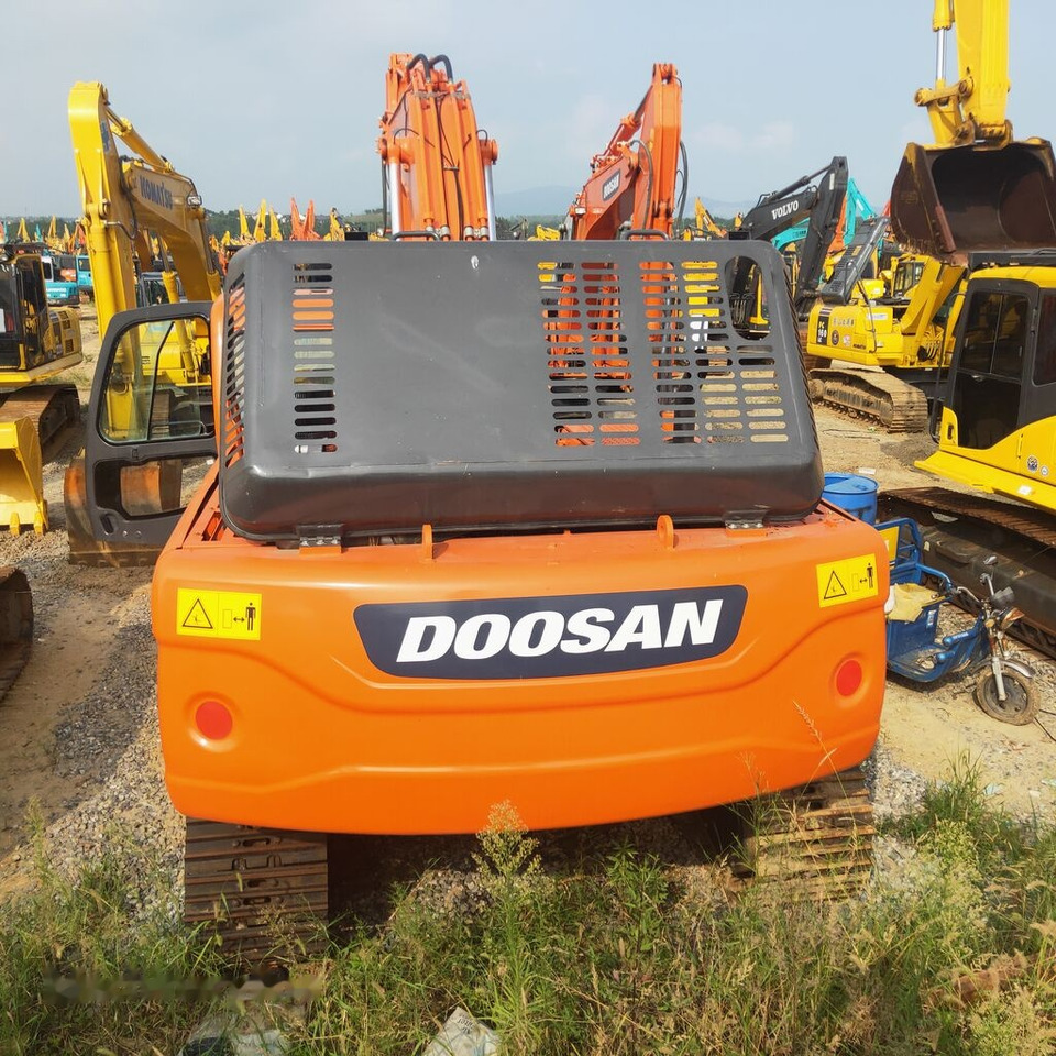 Ερπυστριοφόρος εκσκαφέας Doosan DX300LC: φωτογραφία 6