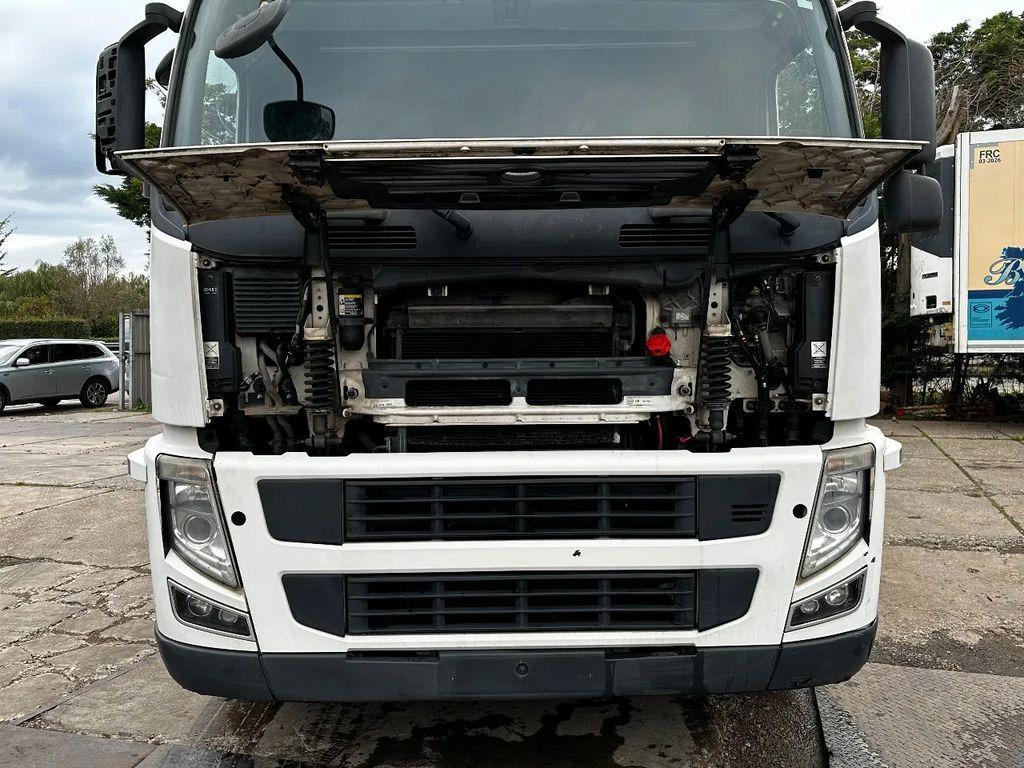 Φορτηγό κόφα Volvo FM 330 4X2 BOX Spring/Air EURO5 Double Airco Ret: φωτογραφία 14