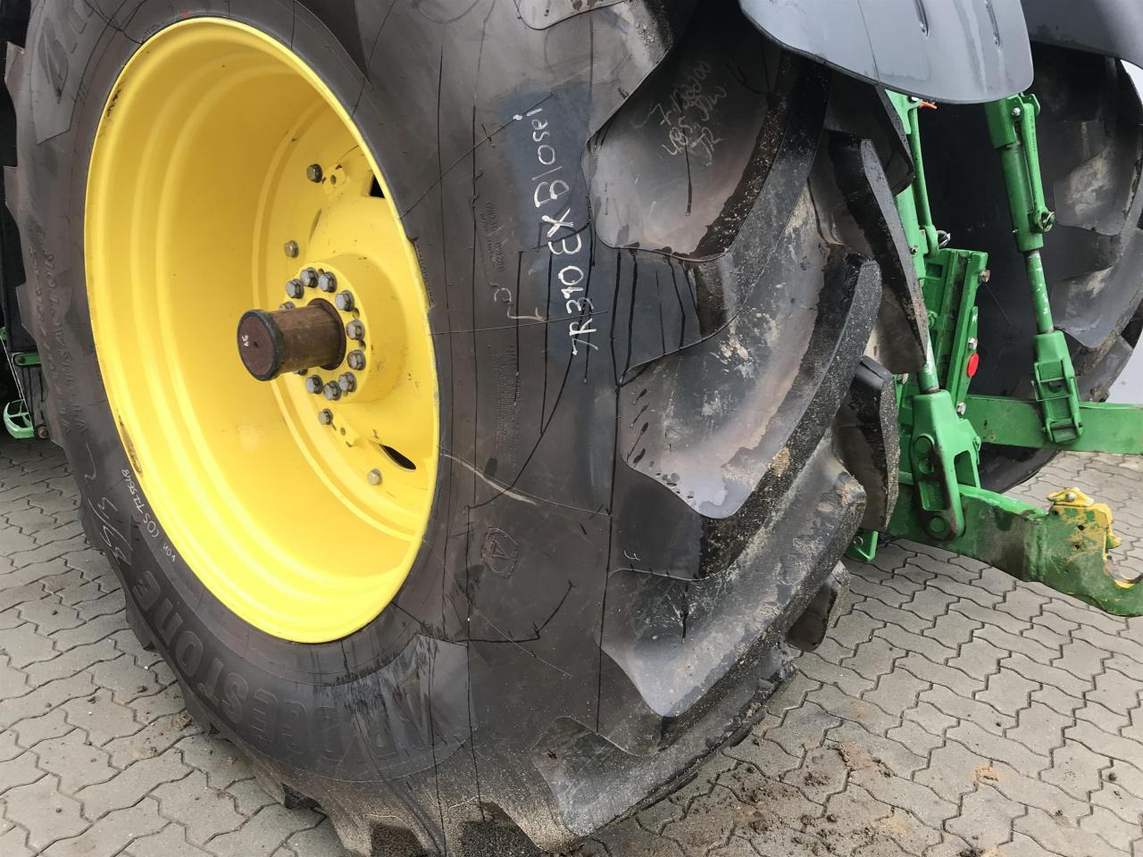 Τρακτέρ John Deere 8400R: φωτογραφία 10