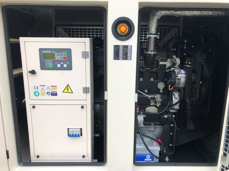 Νέα Βιομηχανική γεννήτρια Perkins 33 kVA Supersilent generatorset: φωτογραφία 10