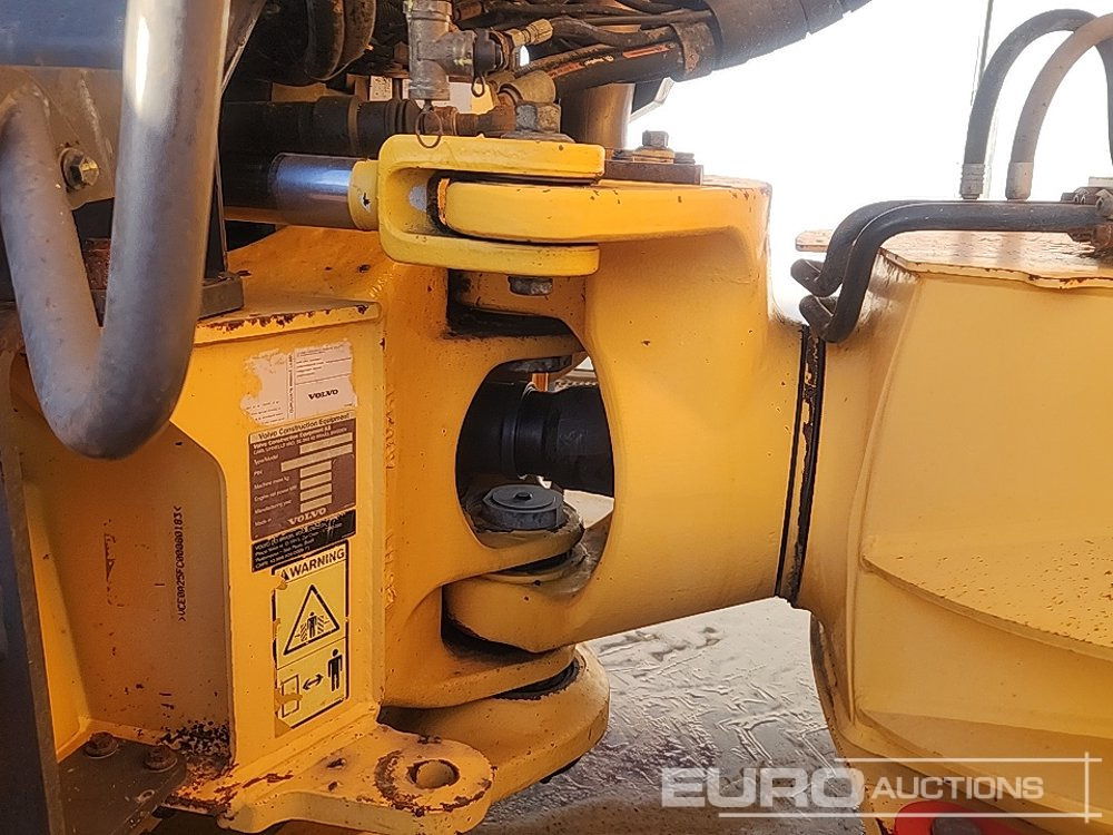 Αρθρωτό φορτηγό 2013 Volvo A25F: φωτογραφία 14