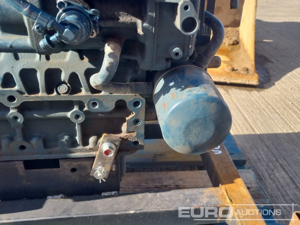 Κινητήρας Kubota 4 Cylinder Engine: φωτογραφία 11