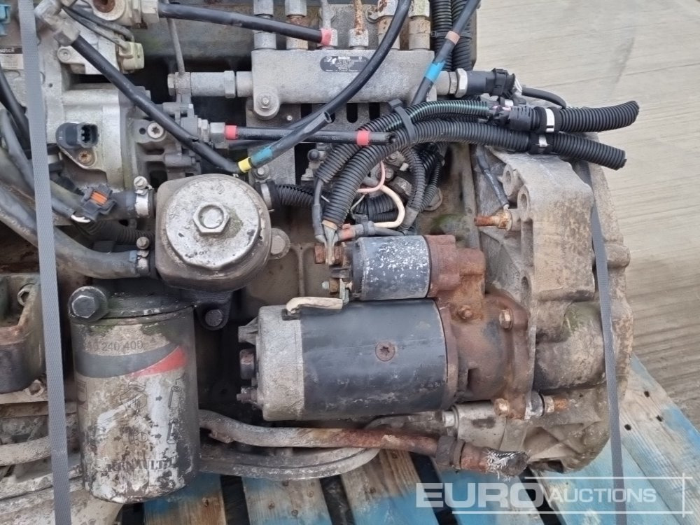 Κινητήρας Renault 4 Cylinder Engine: φωτογραφία 16